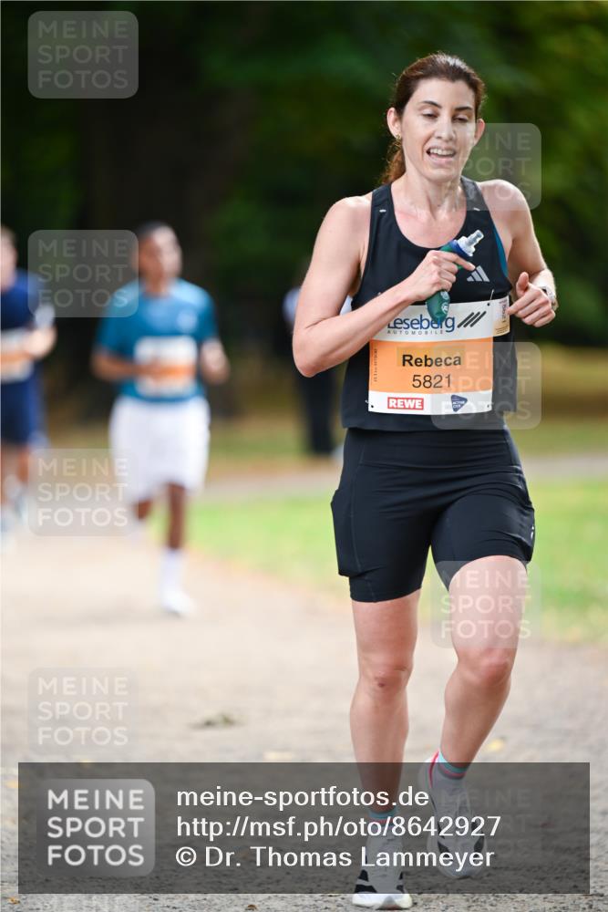 31.08.2025 - 21. Blankeneser Heldenlauf Dr. Thomas Lammeyer http://msf.ph/oto/8642927 31.08.2025 11:08:16 Laufen 5821 meine-sportfotos.de