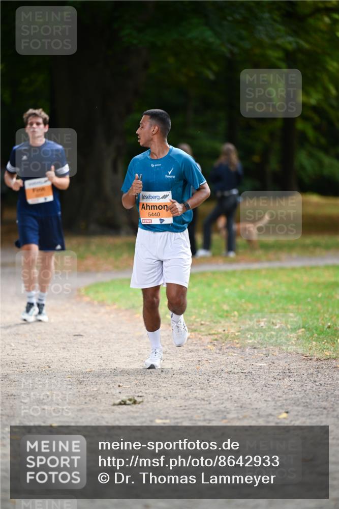 31.08.2025 - 21. Blankeneser Heldenlauf Dr. Thomas Lammeyer http://msf.ph/oto/8642933 31.08.2025 11:08:17 Laufen 5440 meine-sportfotos.de