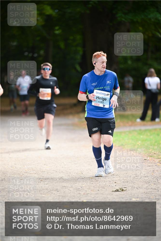 31.08.2025 - 21. Blankeneser Heldenlauf Dr. Thomas Lammeyer http://msf.ph/oto/8642969 31.08.2025 11:08:27 Laufen 2016, 4383 meine-sportfotos.de