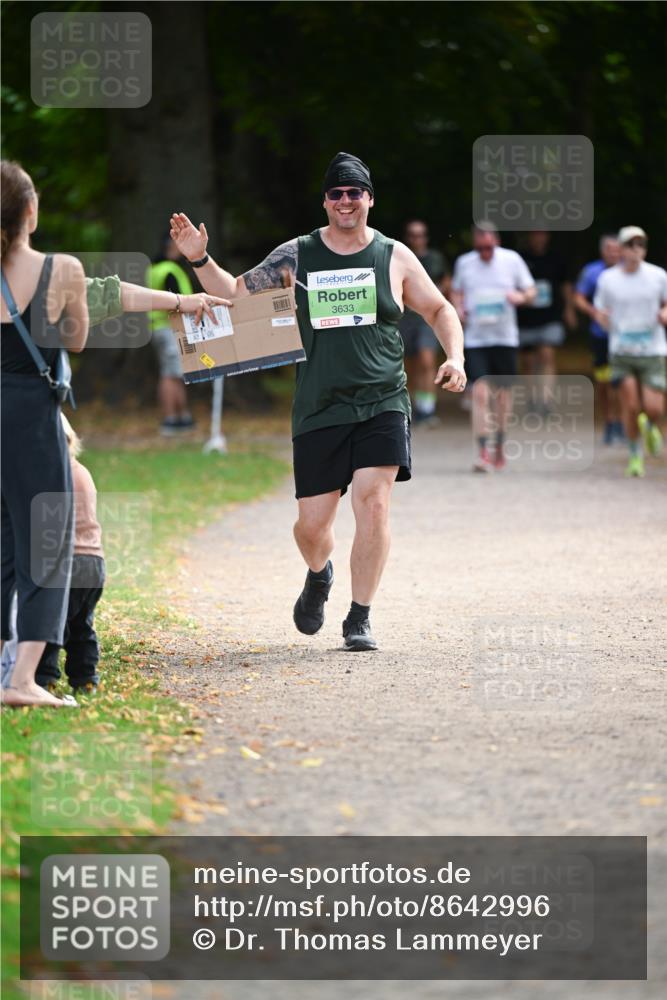 31.08.2025 - 21. Blankeneser Heldenlauf Dr. Thomas Lammeyer http://msf.ph/oto/8642996 31.08.2025 11:08:31 Laufen 3633 meine-sportfotos.de
