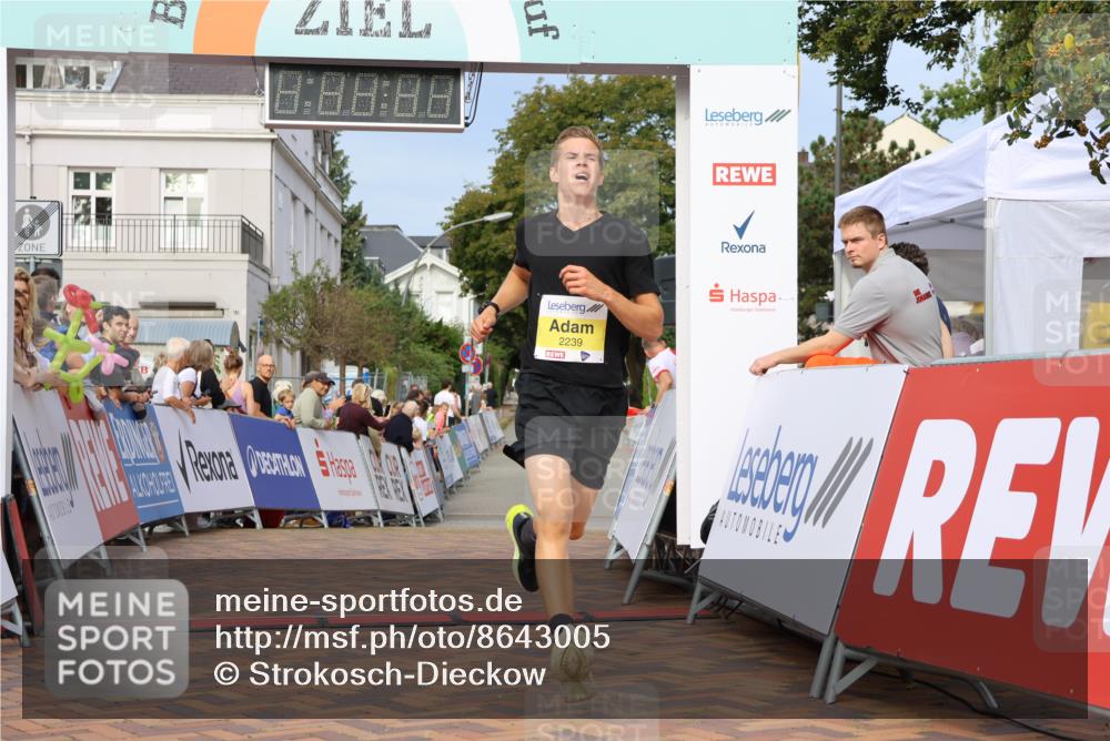 31.08.2025 - 21. Blankeneser Heldenlauf Strokosch-Dieckow http://msf.ph/oto/8643005 31.08.2025 10:13:02 Ziel 2239 meine-sportfotos.de