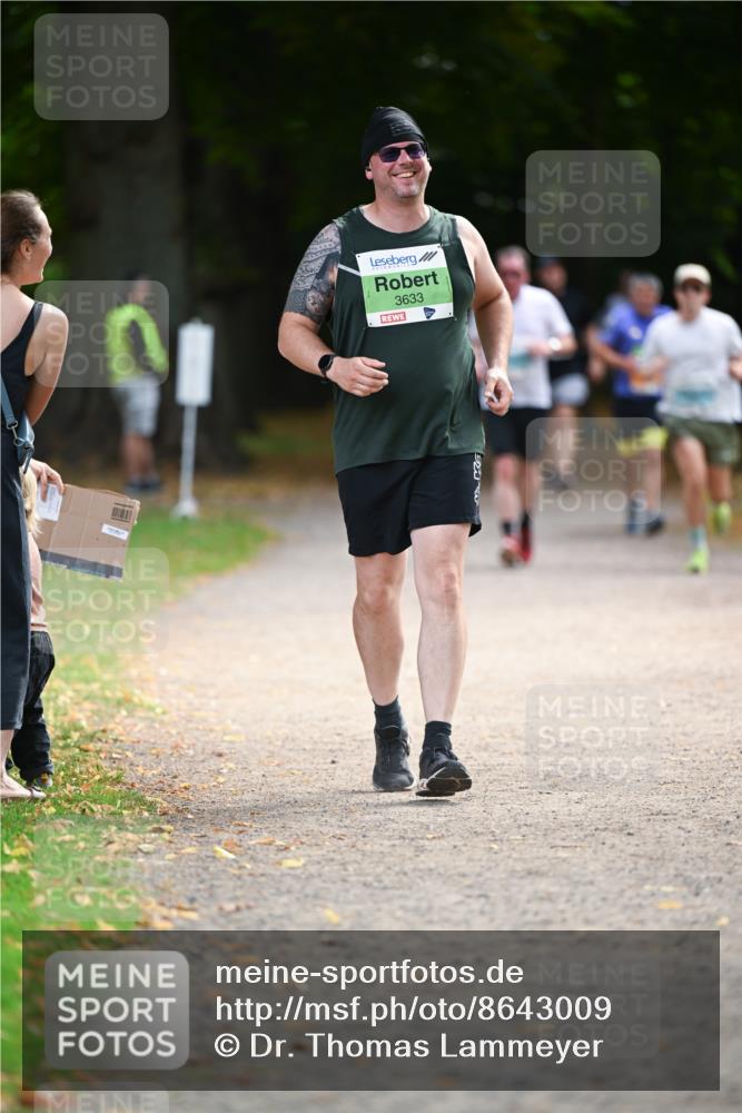 31.08.2025 - 21. Blankeneser Heldenlauf Dr. Thomas Lammeyer http://msf.ph/oto/8643009 31.08.2025 11:08:32 Laufen 3633 meine-sportfotos.de
