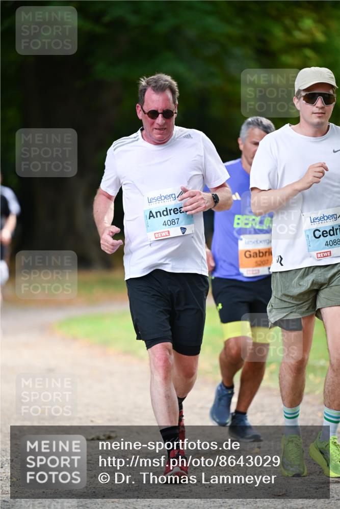 31.08.2025 - 21. Blankeneser Heldenlauf Dr. Thomas Lammeyer http://msf.ph/oto/8643029 31.08.2025 11:08:40 Laufen 4087, 4088 meine-sportfotos.de