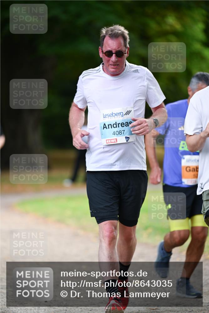 31.08.2025 - 21. Blankeneser Heldenlauf Dr. Thomas Lammeyer http://msf.ph/oto/8643035 31.08.2025 11:08:41 Laufen 4087 meine-sportfotos.de