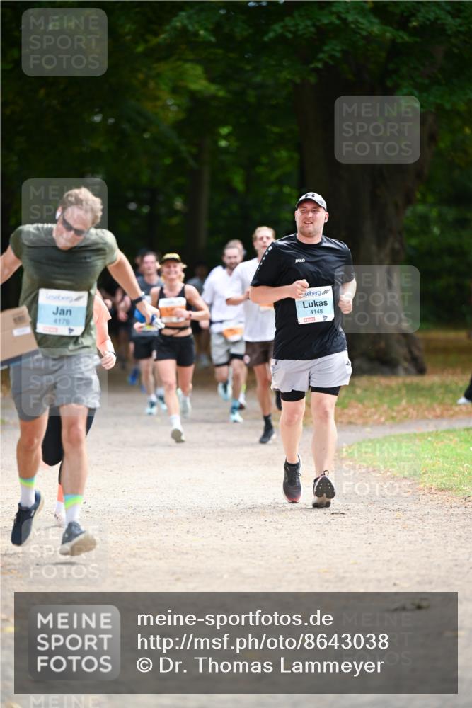 31.08.2025 - 21. Blankeneser Heldenlauf Dr. Thomas Lammeyer http://msf.ph/oto/8643038 31.08.2025 11:08:42 Laufen 4176, 4148 meine-sportfotos.de