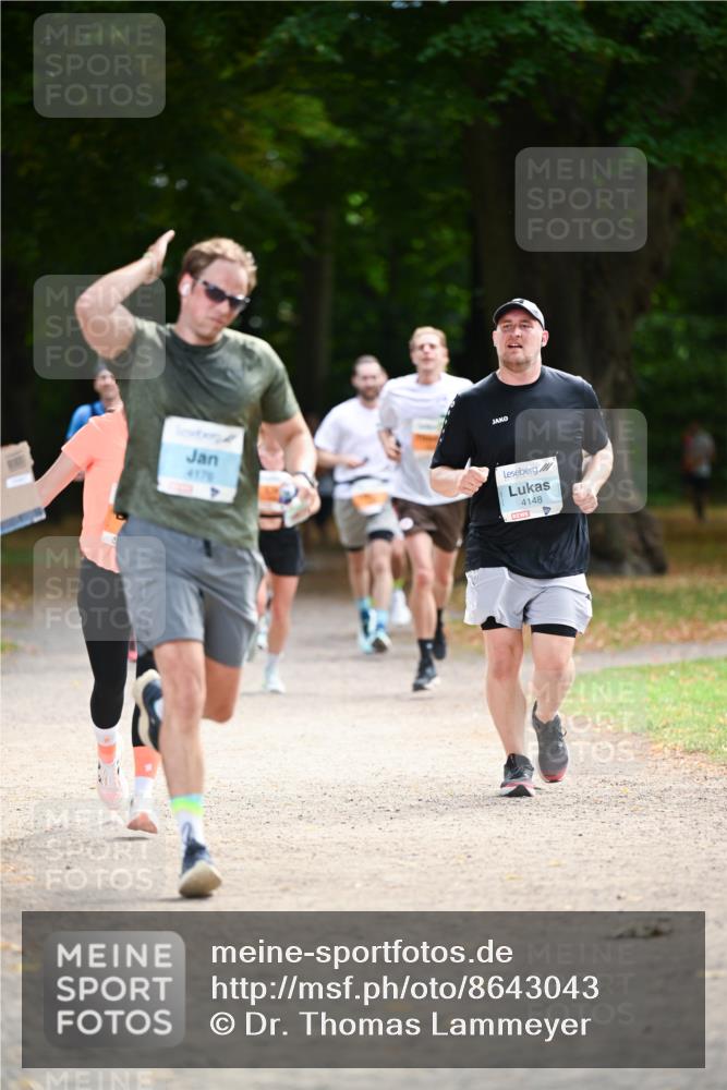 31.08.2025 - 21. Blankeneser Heldenlauf Dr. Thomas Lammeyer http://msf.ph/oto/8643043 31.08.2025 11:08:42 Laufen 4176, 4148 meine-sportfotos.de