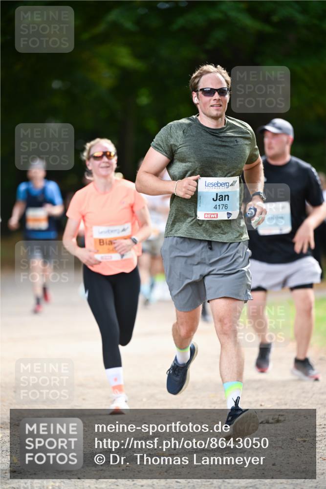 31.08.2025 - 21. Blankeneser Heldenlauf Dr. Thomas Lammeyer http://msf.ph/oto/8643050 31.08.2025 11:08:43 Laufen 4176 meine-sportfotos.de