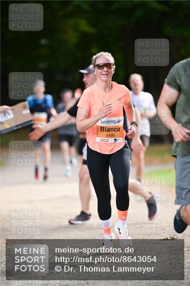 31.08.2025 - 21. Blankeneser Heldenlauf Dr. Thomas Lammeyer http://msf.ph/oto/8643054 31.08.2025 11:08:44 Laufen 5490 meine-sportfotos.de