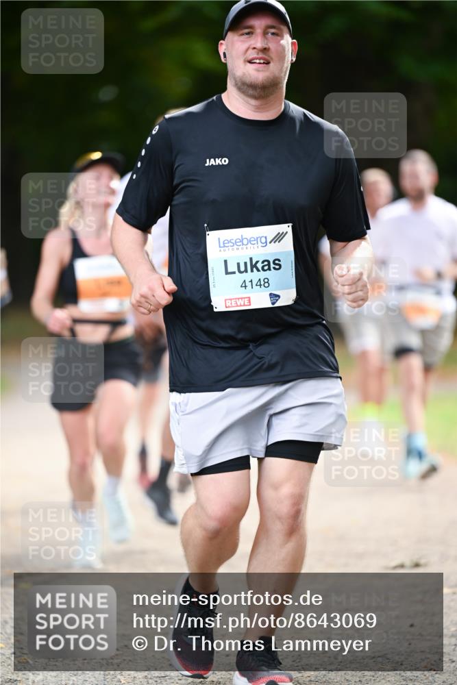 31.08.2025 - 21. Blankeneser Heldenlauf Dr. Thomas Lammeyer http://msf.ph/oto/8643069 31.08.2025 11:08:47 Laufen 4148 meine-sportfotos.de