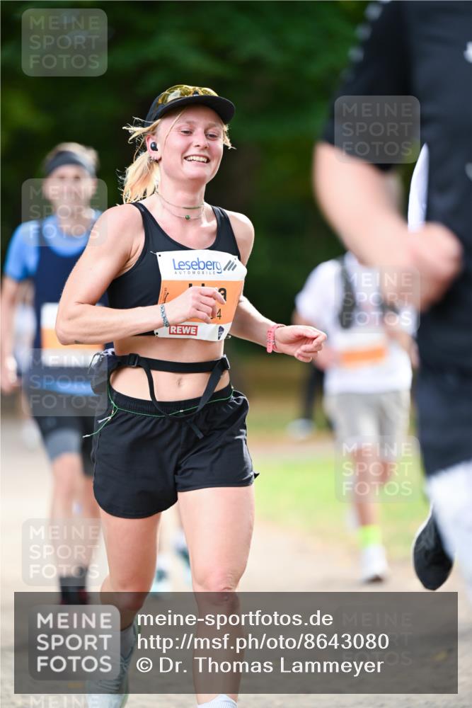 31.08.2025 - 21. Blankeneser Heldenlauf Dr. Thomas Lammeyer http://msf.ph/oto/8643080 31.08.2025 11:08:49 Laufen  meine-sportfotos.de