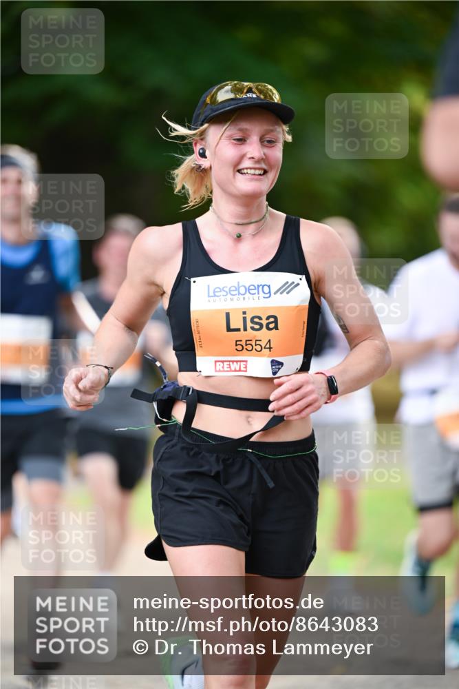 31.08.2025 - 21. Blankeneser Heldenlauf Dr. Thomas Lammeyer http://msf.ph/oto/8643083 31.08.2025 11:08:49 Laufen 5554 meine-sportfotos.de