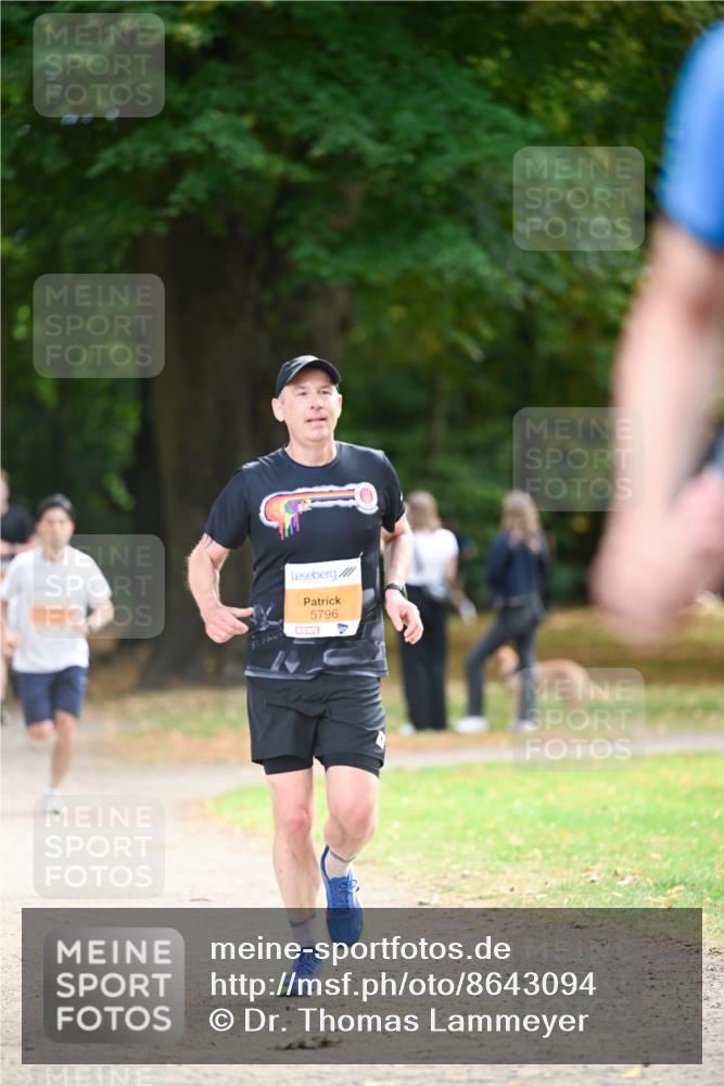 31.08.2025 - 21. Blankeneser Heldenlauf Dr. Thomas Lammeyer http://msf.ph/oto/8643094 31.08.2025 11:08:51 Laufen 5796 meine-sportfotos.de