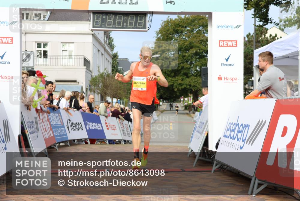 31.08.2025 - 21. Blankeneser Heldenlauf Strokosch-Dieckow http://msf.ph/oto/8643098 31.08.2025 10:12:48 Ziel 2358 meine-sportfotos.de