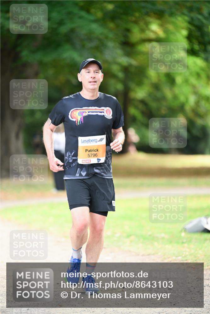 31.08.2025 - 21. Blankeneser Heldenlauf Dr. Thomas Lammeyer http://msf.ph/oto/8643103 31.08.2025 11:08:52 Laufen 5796 meine-sportfotos.de