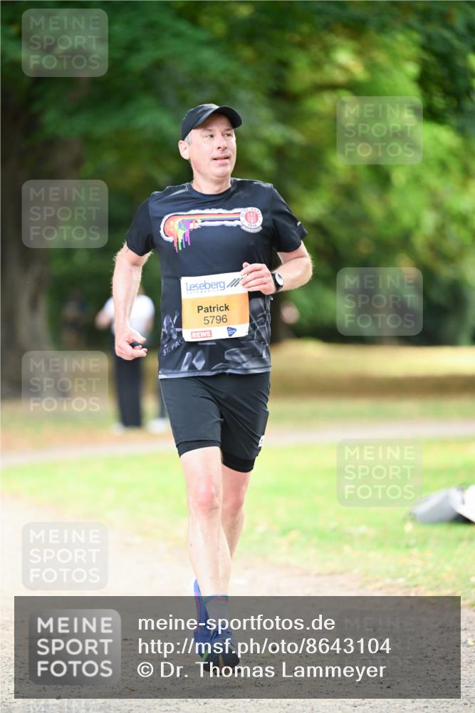31.08.2025 - 21. Blankeneser Heldenlauf Dr. Thomas Lammeyer http://msf.ph/oto/8643104 31.08.2025 11:08:52 Laufen 5796, 910 meine-sportfotos.de