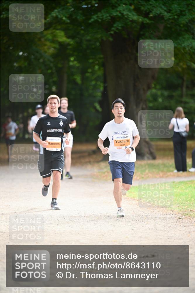 31.08.2025 - 21. Blankeneser Heldenlauf Dr. Thomas Lammeyer http://msf.ph/oto/8643110 31.08.2025 11:08:54 Laufen 5337, 5334 meine-sportfotos.de