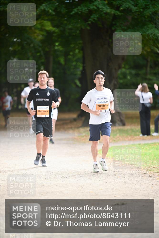 31.08.2025 - 21. Blankeneser Heldenlauf Dr. Thomas Lammeyer http://msf.ph/oto/8643111 31.08.2025 11:08:54 Laufen 5337, 5334 meine-sportfotos.de
