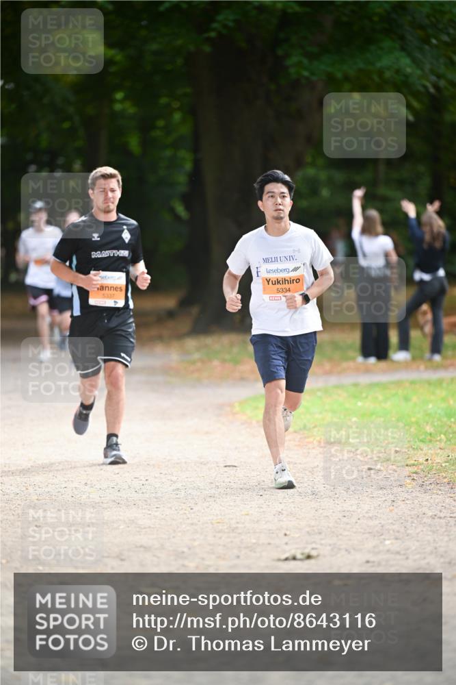 31.08.2025 - 21. Blankeneser Heldenlauf Dr. Thomas Lammeyer http://msf.ph/oto/8643116 31.08.2025 11:08:54 Laufen 5337, 5334 meine-sportfotos.de