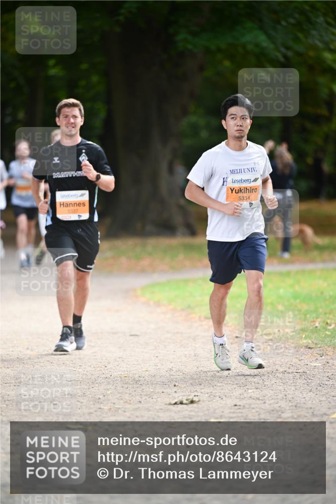 31.08.2025 - 21. Blankeneser Heldenlauf Dr. Thomas Lammeyer http://msf.ph/oto/8643124 31.08.2025 11:08:55 Laufen 5337, 5334 meine-sportfotos.de