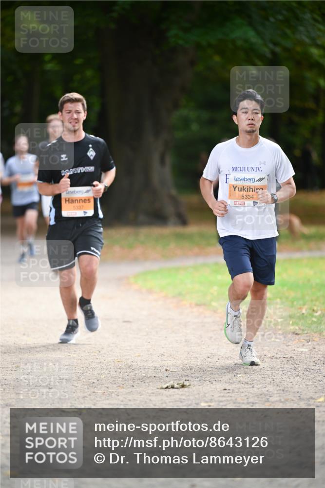 31.08.2025 - 21. Blankeneser Heldenlauf Dr. Thomas Lammeyer http://msf.ph/oto/8643126 31.08.2025 11:08:56 Laufen 5337, 5334 meine-sportfotos.de