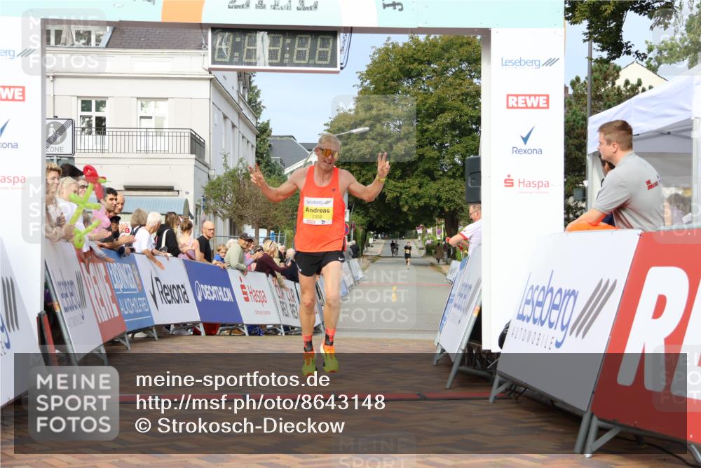 31.08.2025 - 21. Blankeneser Heldenlauf Strokosch-Dieckow http://msf.ph/oto/8643148 31.08.2025 10:12:47 Ziel 2358 meine-sportfotos.de