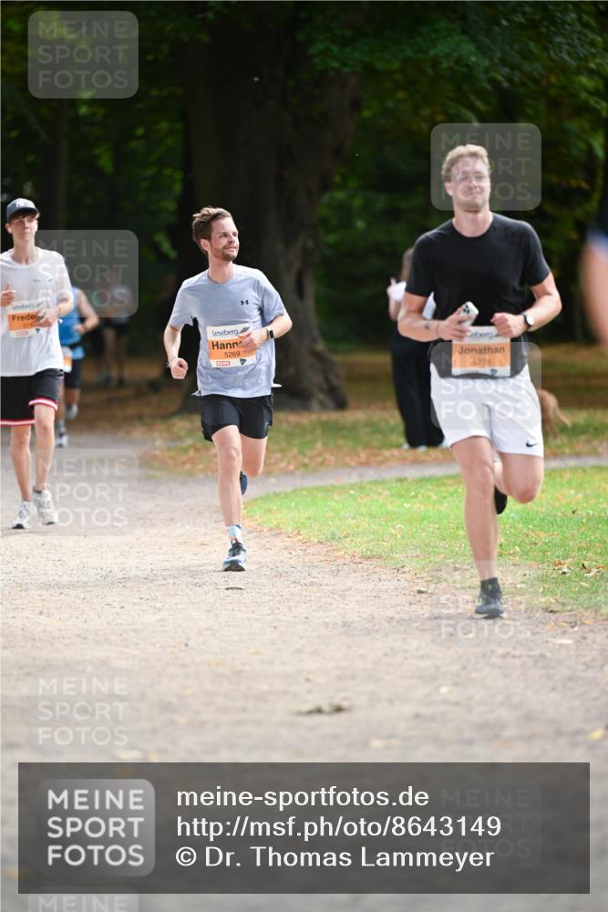 31.08.2025 - 21. Blankeneser Heldenlauf Dr. Thomas Lammeyer http://msf.ph/oto/8643149 31.08.2025 11:08:59 Laufen 574, 5269, 5776 meine-sportfotos.de