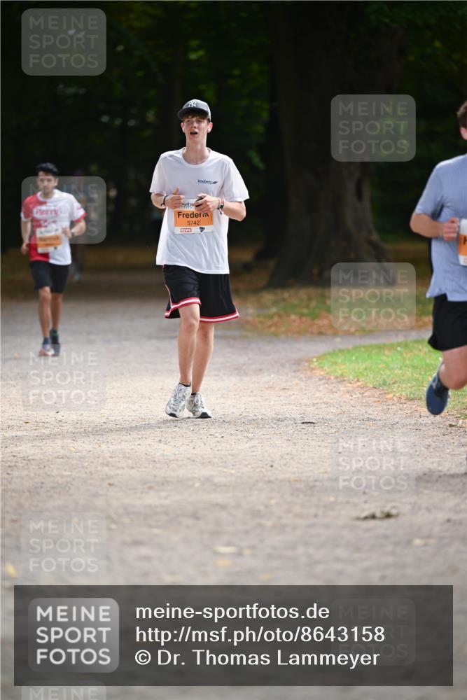 31.08.2025 - 21. Blankeneser Heldenlauf Dr. Thomas Lammeyer http://msf.ph/oto/8643158 31.08.2025 11:09:01 Laufen  meine-sportfotos.de