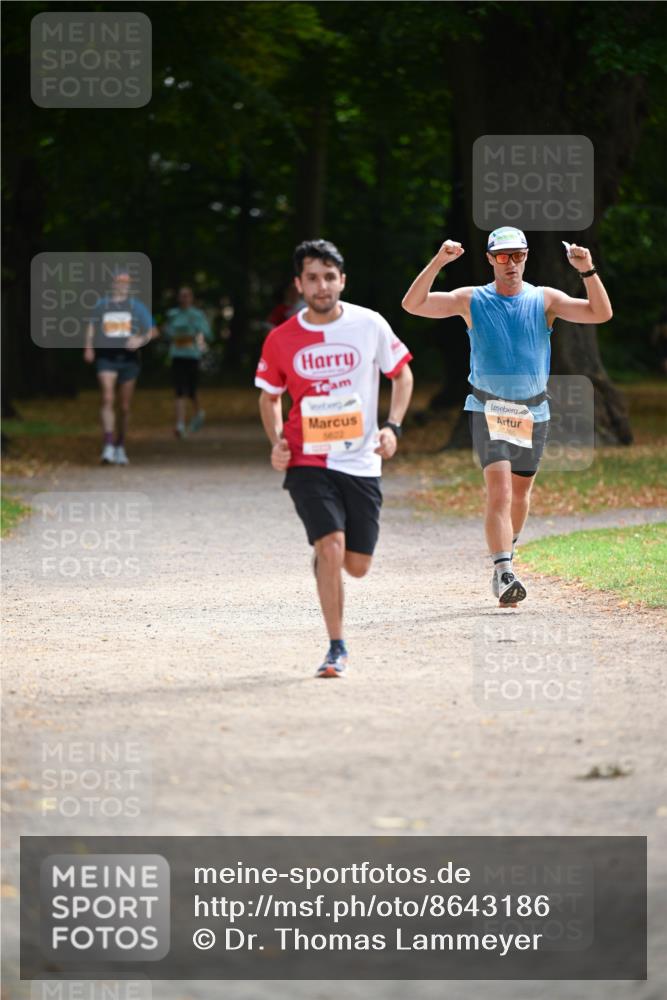 31.08.2025 - 21. Blankeneser Heldenlauf Dr. Thomas Lammeyer http://msf.ph/oto/8643186 31.08.2025 11:09:05 Laufen 1422, 5165 meine-sportfotos.de