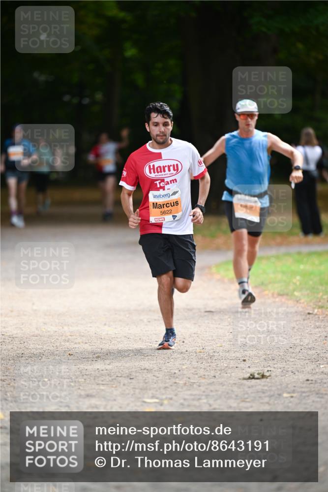 31.08.2025 - 21. Blankeneser Heldenlauf Dr. Thomas Lammeyer http://msf.ph/oto/8643191 31.08.2025 11:09:06 Laufen 688, 5622 meine-sportfotos.de