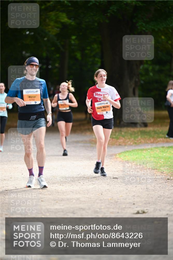 31.08.2025 - 21. Blankeneser Heldenlauf Dr. Thomas Lammeyer http://msf.ph/oto/8643226 31.08.2025 11:09:14 Laufen 5792, 5624 meine-sportfotos.de
