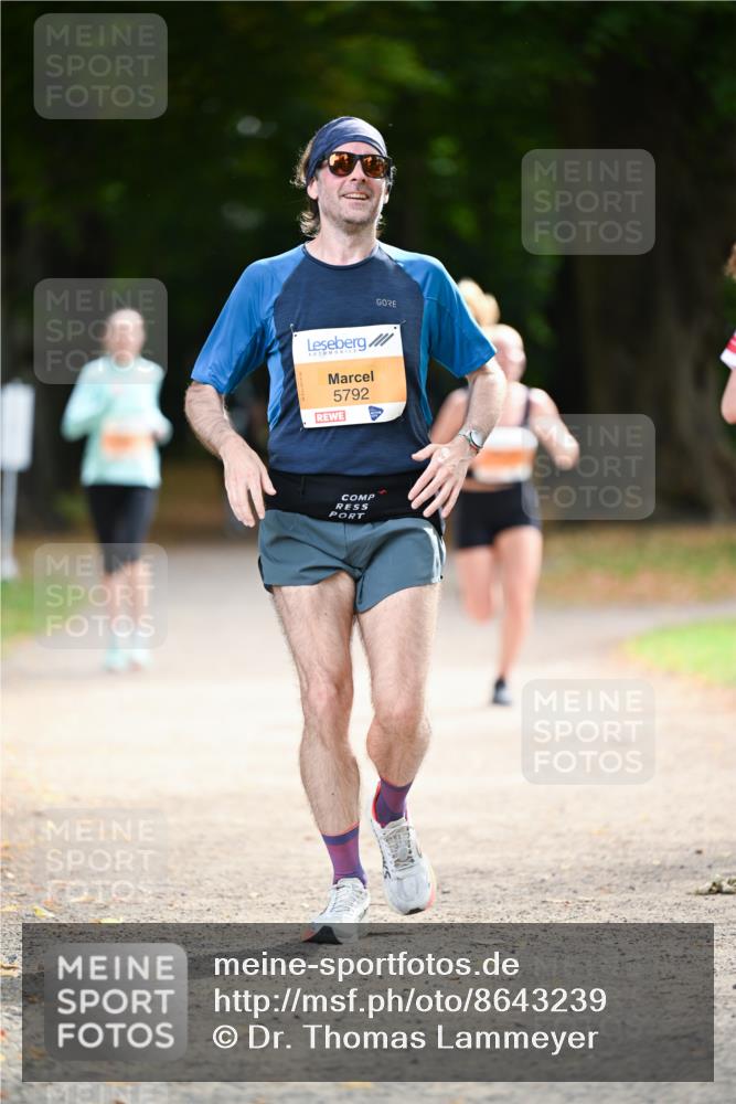 31.08.2025 - 21. Blankeneser Heldenlauf Dr. Thomas Lammeyer http://msf.ph/oto/8643239 31.08.2025 11:09:16 Laufen 5792 meine-sportfotos.de