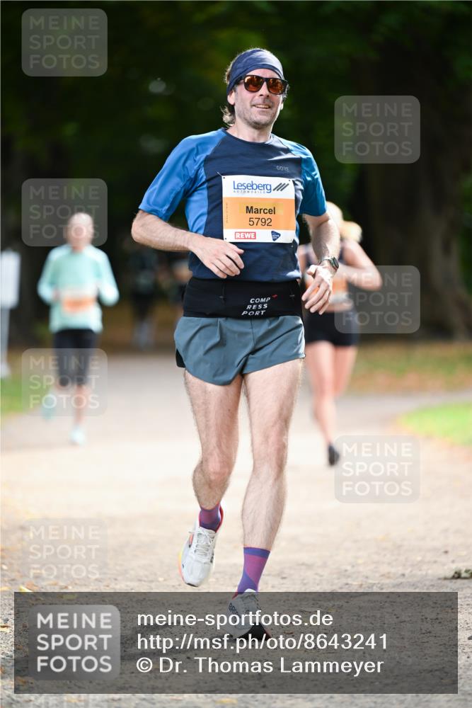 31.08.2025 - 21. Blankeneser Heldenlauf Dr. Thomas Lammeyer http://msf.ph/oto/8643241 31.08.2025 11:09:16 Laufen 5792 meine-sportfotos.de
