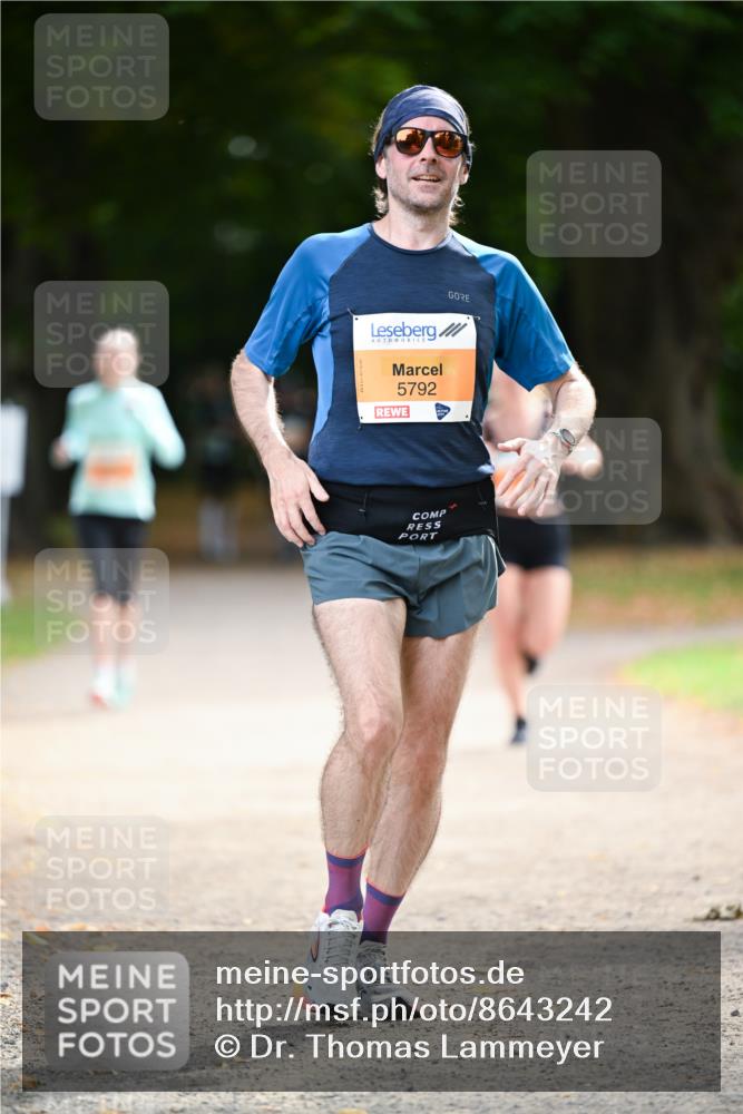 31.08.2025 - 21. Blankeneser Heldenlauf Dr. Thomas Lammeyer http://msf.ph/oto/8643242 31.08.2025 11:09:16 Laufen 5792 meine-sportfotos.de
