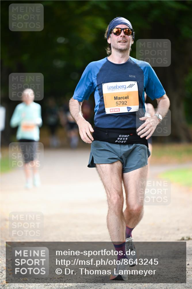 31.08.2025 - 21. Blankeneser Heldenlauf Dr. Thomas Lammeyer http://msf.ph/oto/8643245 31.08.2025 11:09:17 Laufen 5792 meine-sportfotos.de