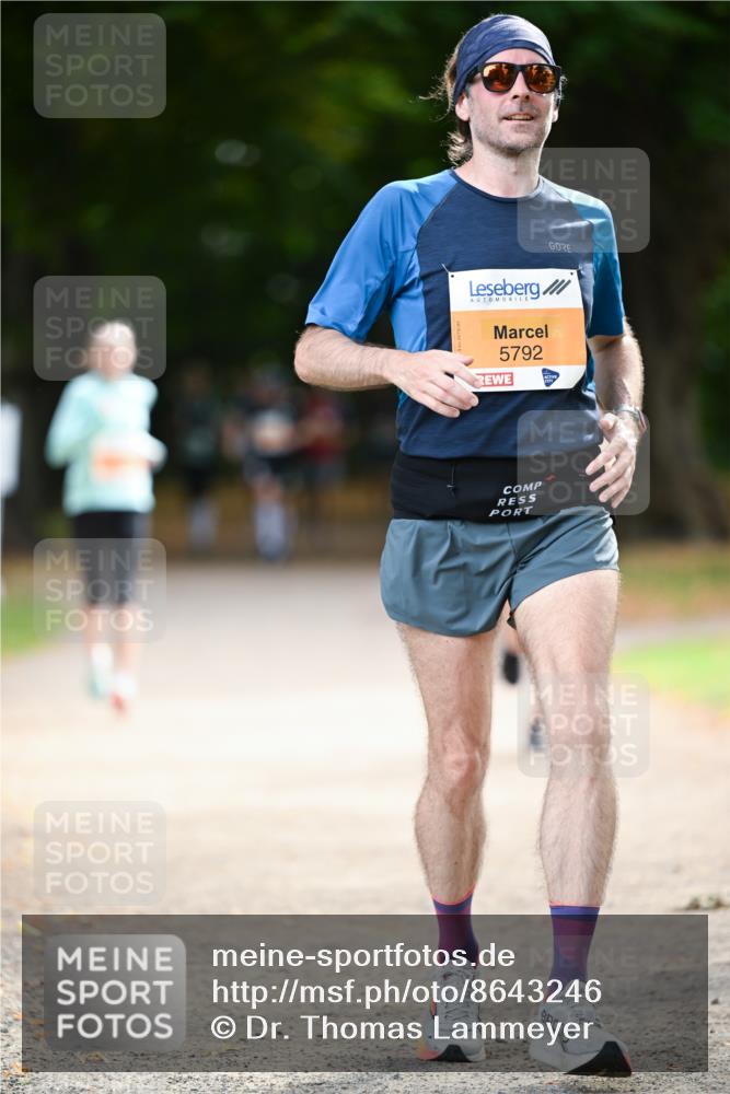 31.08.2025 - 21. Blankeneser Heldenlauf Dr. Thomas Lammeyer http://msf.ph/oto/8643246 31.08.2025 11:09:17 Laufen 5792 meine-sportfotos.de