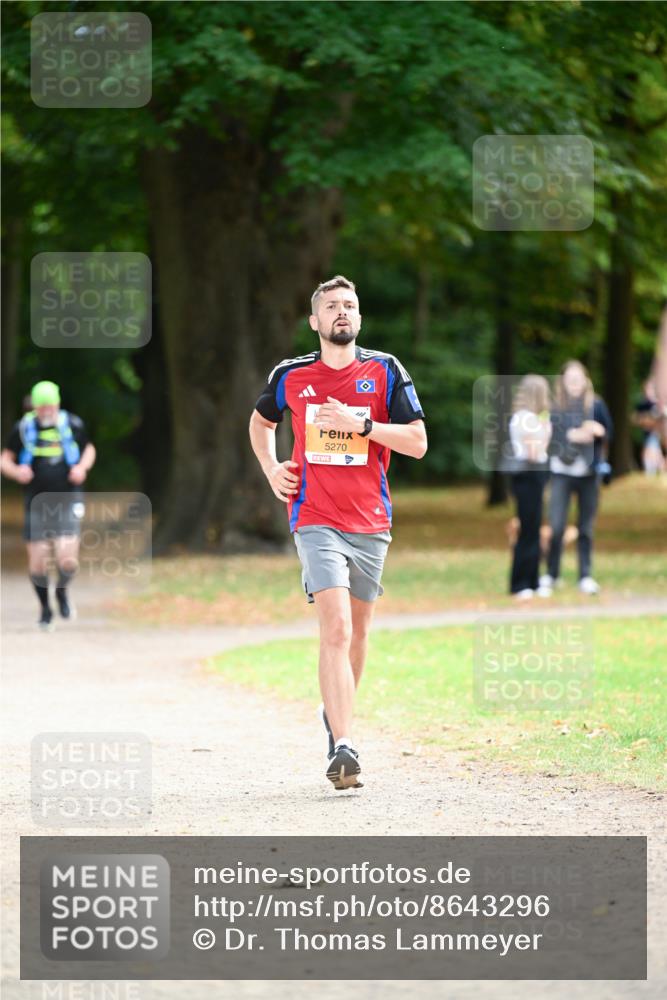 31.08.2025 - 21. Blankeneser Heldenlauf Dr. Thomas Lammeyer http://msf.ph/oto/8643296 31.08.2025 11:09:29 Laufen 5270, 4 meine-sportfotos.de