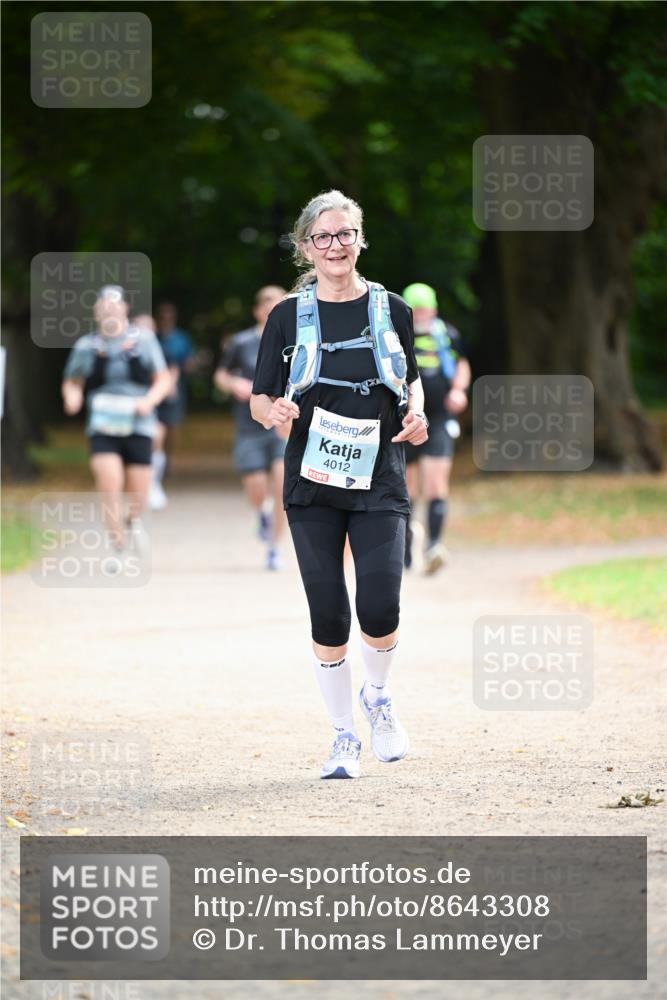 31.08.2025 - 21. Blankeneser Heldenlauf Dr. Thomas Lammeyer http://msf.ph/oto/8643308 31.08.2025 11:09:31 Laufen 4012 meine-sportfotos.de