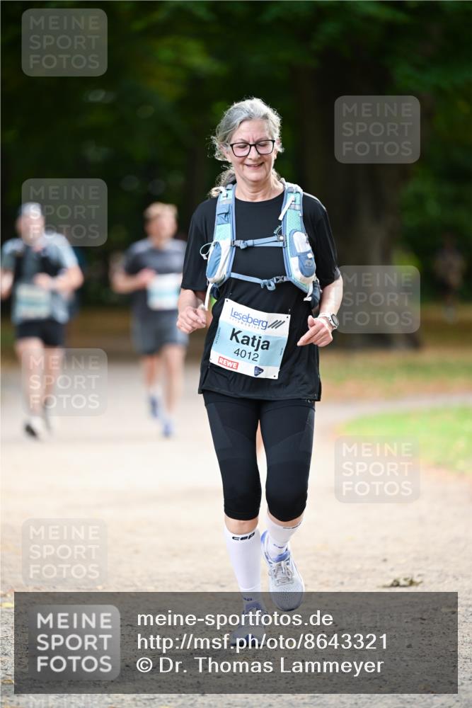 31.08.2025 - 21. Blankeneser Heldenlauf Dr. Thomas Lammeyer http://msf.ph/oto/8643321 31.08.2025 11:09:32 Laufen 4012 meine-sportfotos.de