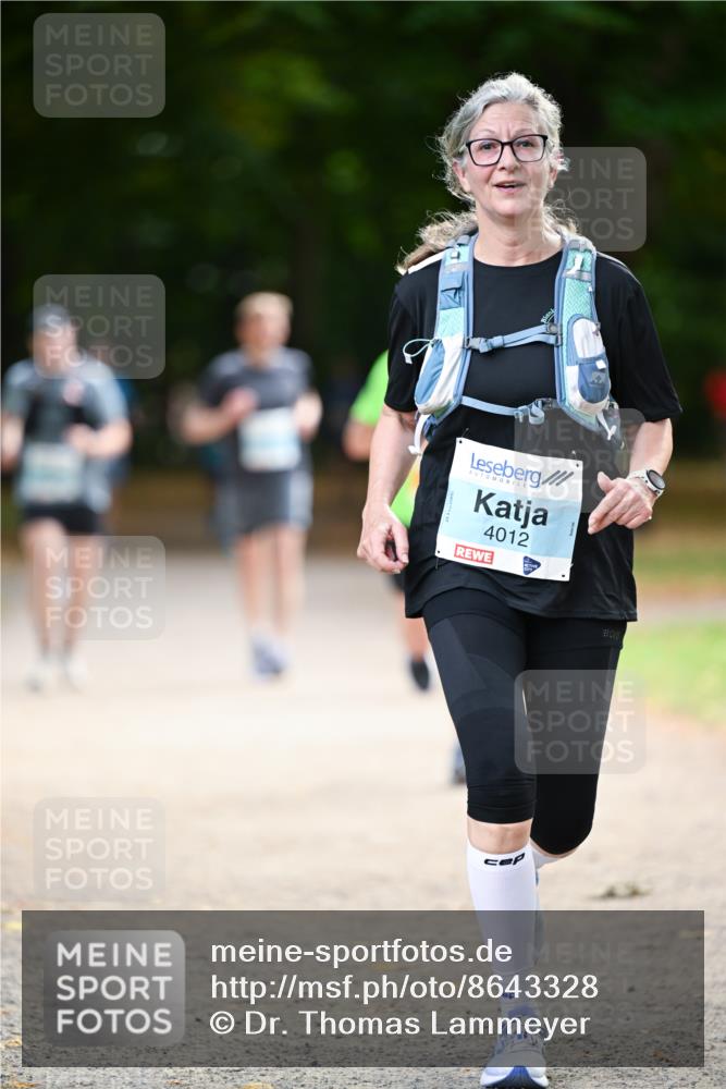 31.08.2025 - 21. Blankeneser Heldenlauf Dr. Thomas Lammeyer http://msf.ph/oto/8643328 31.08.2025 11:09:33 Laufen 4012 meine-sportfotos.de