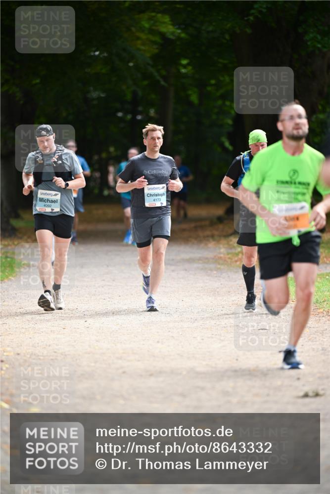 31.08.2025 - 21. Blankeneser Heldenlauf Dr. Thomas Lammeyer http://msf.ph/oto/8643332 31.08.2025 11:09:34 Laufen 4092, 4173 meine-sportfotos.de