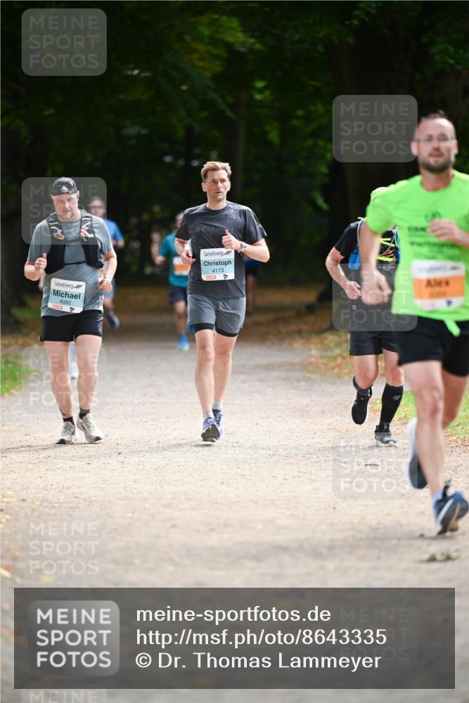 31.08.2025 - 21. Blankeneser Heldenlauf Dr. Thomas Lammeyer http://msf.ph/oto/8643335 31.08.2025 11:09:34 Laufen 4092, 4173 meine-sportfotos.de