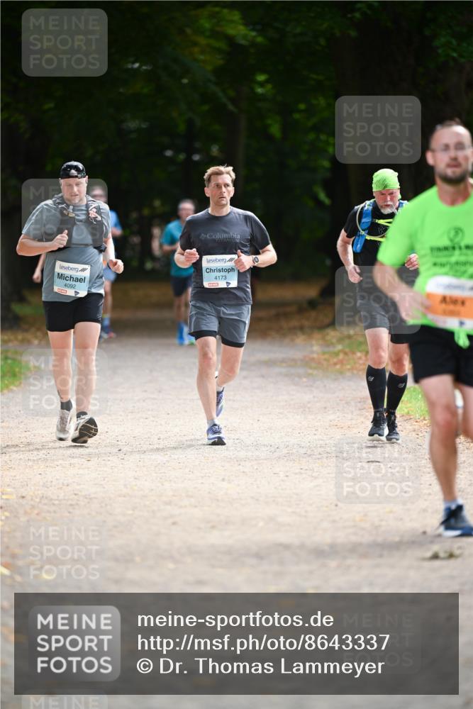 31.08.2025 - 21. Blankeneser Heldenlauf Dr. Thomas Lammeyer http://msf.ph/oto/8643337 31.08.2025 11:09:34 Laufen 4092, 4173 meine-sportfotos.de