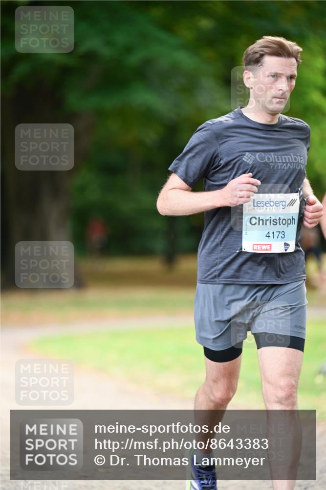 31.08.2025 - 21. Blankeneser Heldenlauf Dr. Thomas Lammeyer http://msf.ph/oto/8643383 31.08.2025 11:09:40 Laufen 4173 meine-sportfotos.de