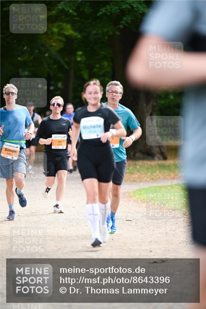 31.08.2025 - 21. Blankeneser Heldenlauf Dr. Thomas Lammeyer http://msf.ph/oto/8643396 31.08.2025 11:09:42 Laufen 5461, 5788 meine-sportfotos.de
