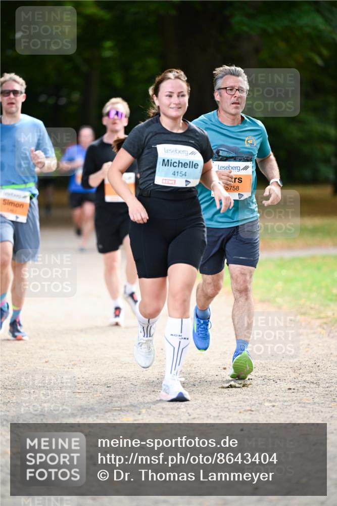 31.08.2025 - 21. Blankeneser Heldenlauf Dr. Thomas Lammeyer http://msf.ph/oto/8643404 31.08.2025 11:09:43 Laufen 4154, 5758 meine-sportfotos.de