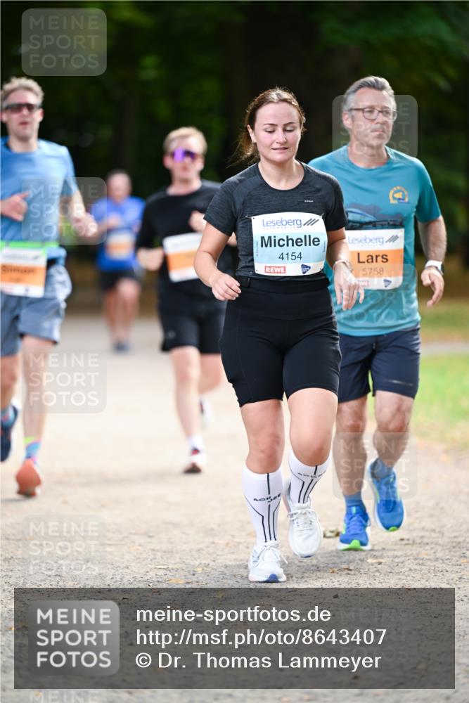 31.08.2025 - 21. Blankeneser Heldenlauf Dr. Thomas Lammeyer http://msf.ph/oto/8643407 31.08.2025 11:09:44 Laufen 4154, 5758 meine-sportfotos.de