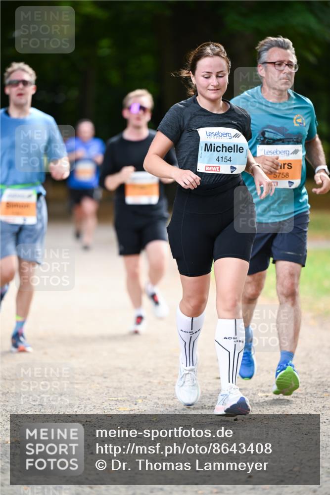 31.08.2025 - 21. Blankeneser Heldenlauf Dr. Thomas Lammeyer http://msf.ph/oto/8643408 31.08.2025 11:09:44 Laufen 4154, 5758 meine-sportfotos.de