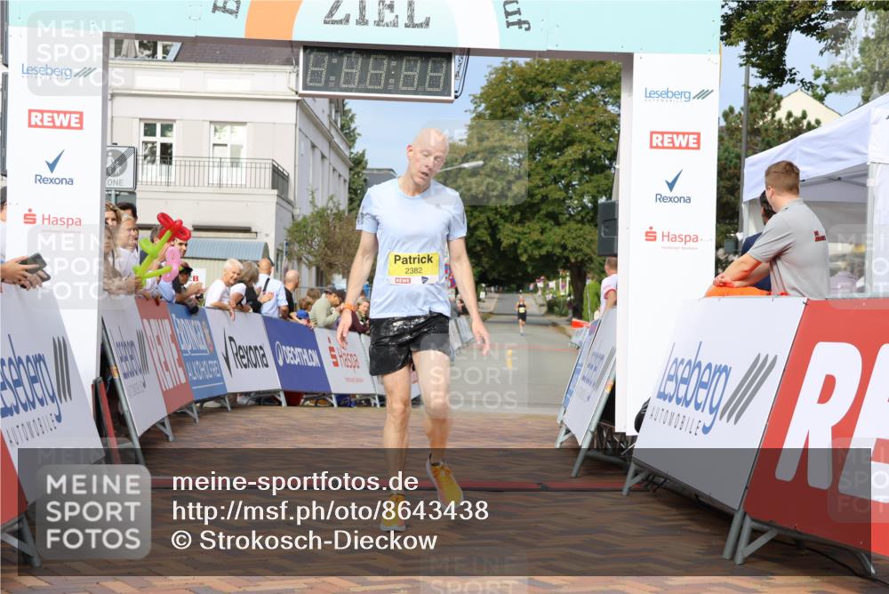 31.08.2025 - 21. Blankeneser Heldenlauf Strokosch-Dieckow http://msf.ph/oto/8643438 31.08.2025 10:11:52 Ziel 2382 meine-sportfotos.de