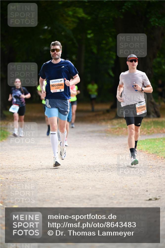 31.08.2025 - 21. Blankeneser Heldenlauf Dr. Thomas Lammeyer http://msf.ph/oto/8643483 31.08.2025 11:09:54 Laufen 5507, 5506 meine-sportfotos.de