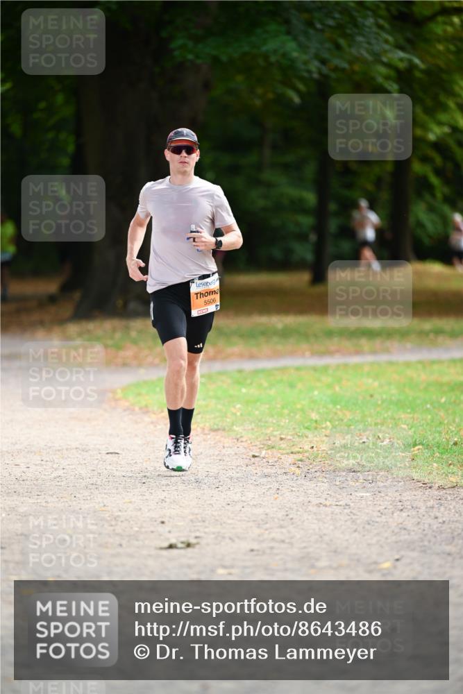 31.08.2025 - 21. Blankeneser Heldenlauf Dr. Thomas Lammeyer http://msf.ph/oto/8643486 31.08.2025 11:09:54 Laufen 5506 meine-sportfotos.de